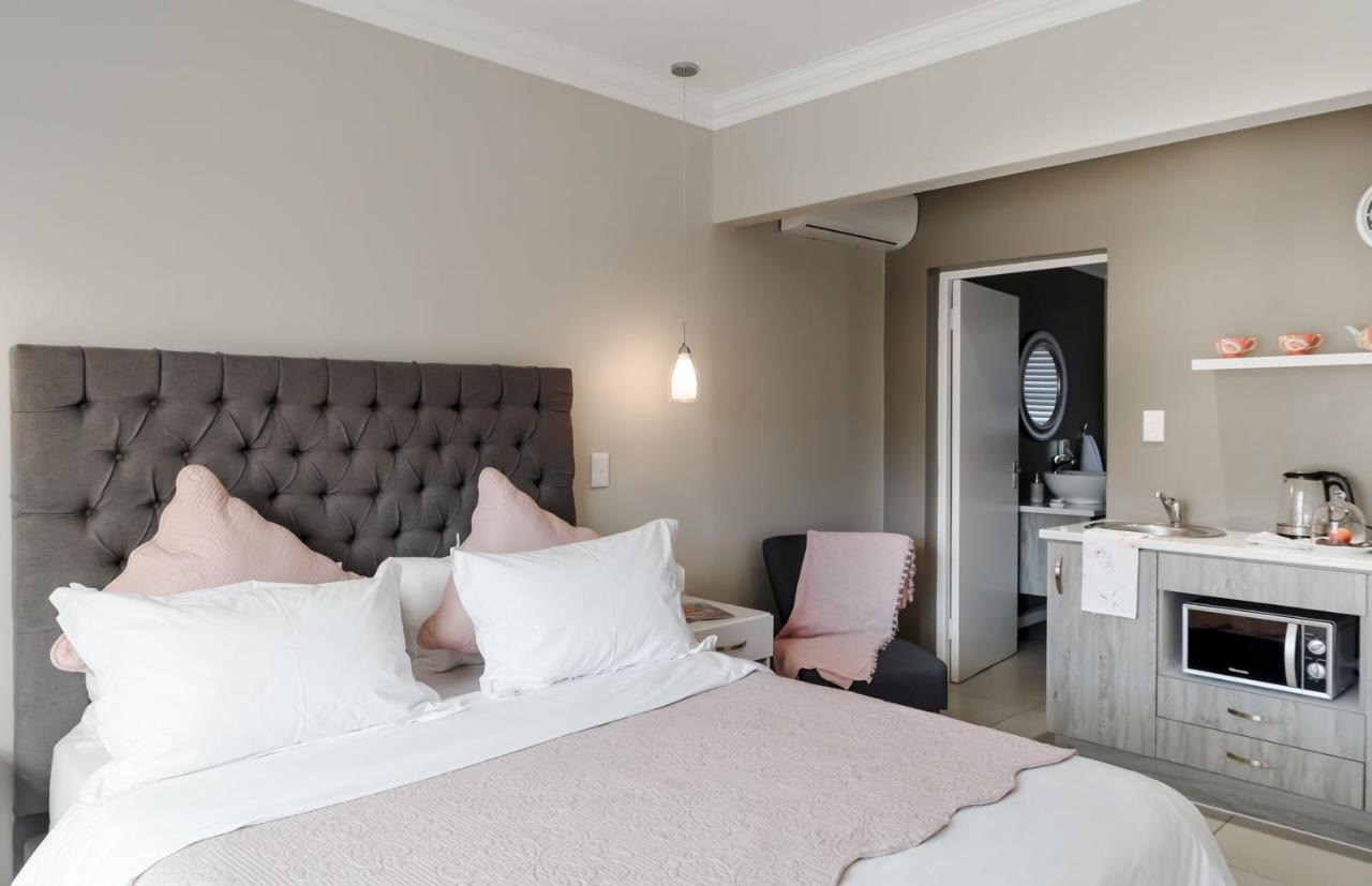 Wagtails Guest House Port Elizabeth Bagian luar foto