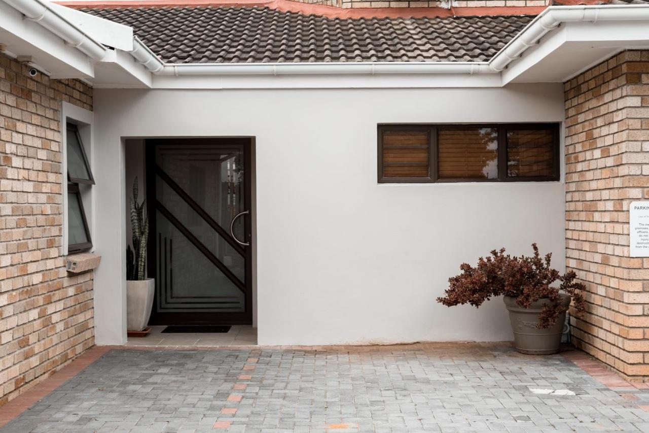 Wagtails Guest House Port Elizabeth Bagian luar foto