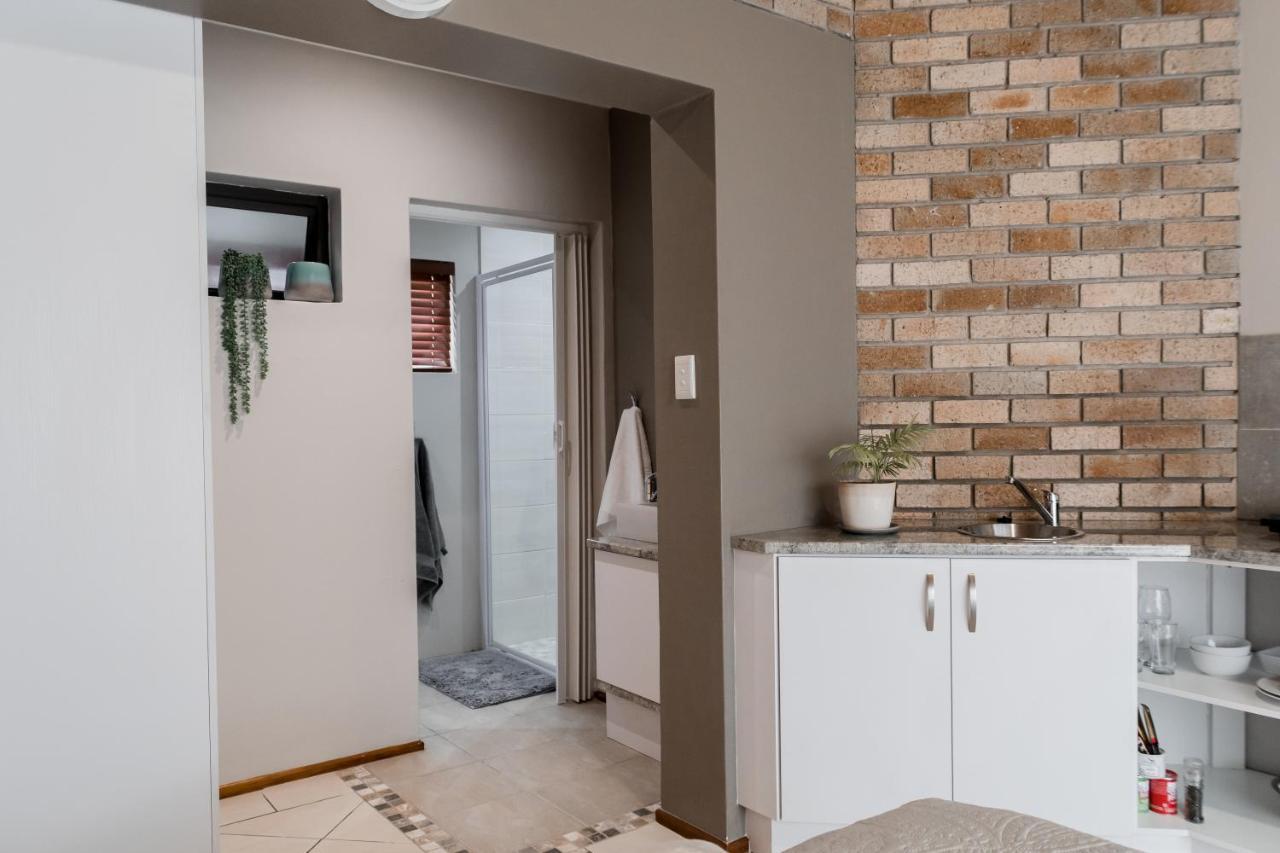 Wagtails Guest House Port Elizabeth Bagian luar foto